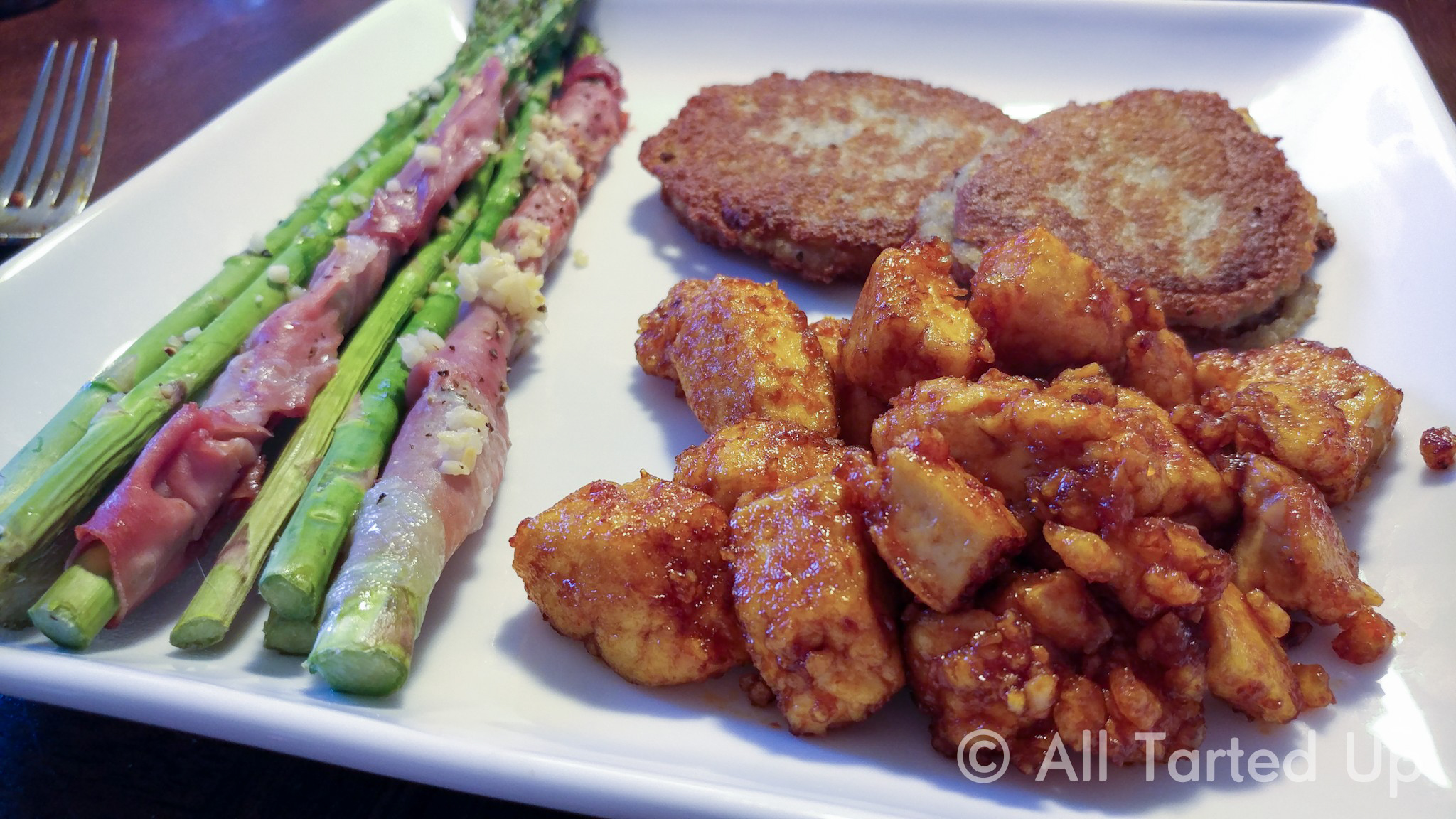 Crispy Tofu With Honey Sriracha Sauce