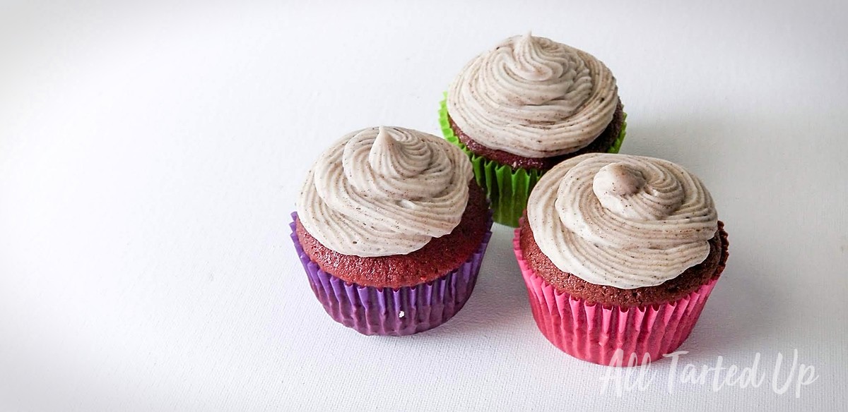 Red Velvet Cupcakes with Cookies and Cream