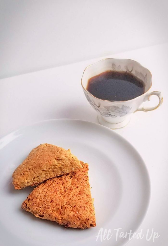 Cheddar Scones with Chili and Chives
