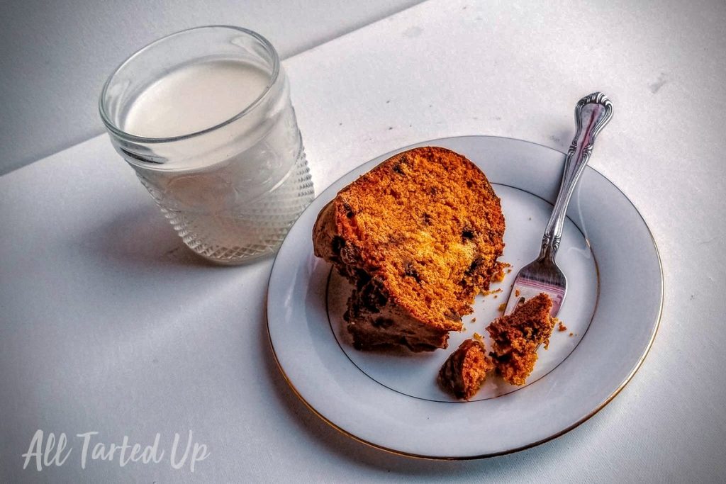 Pumpkin Chocolate Chip Cake